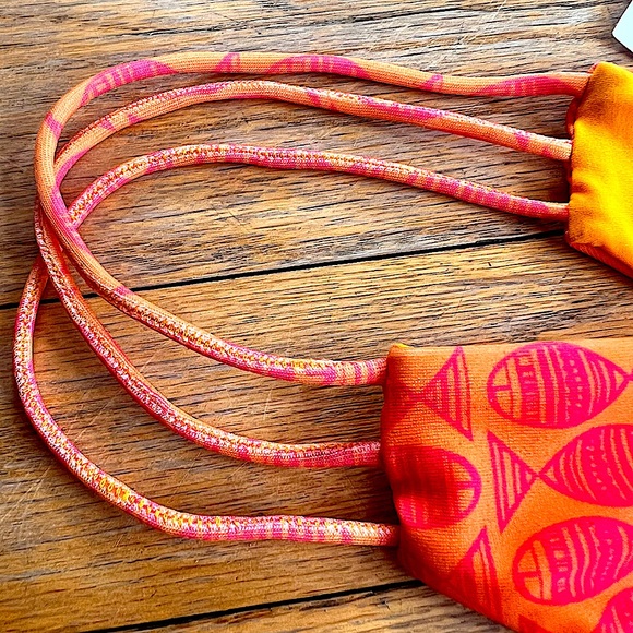 Moana bikini bottom orange fish reversible yellow in size small - Picture 3 of 5